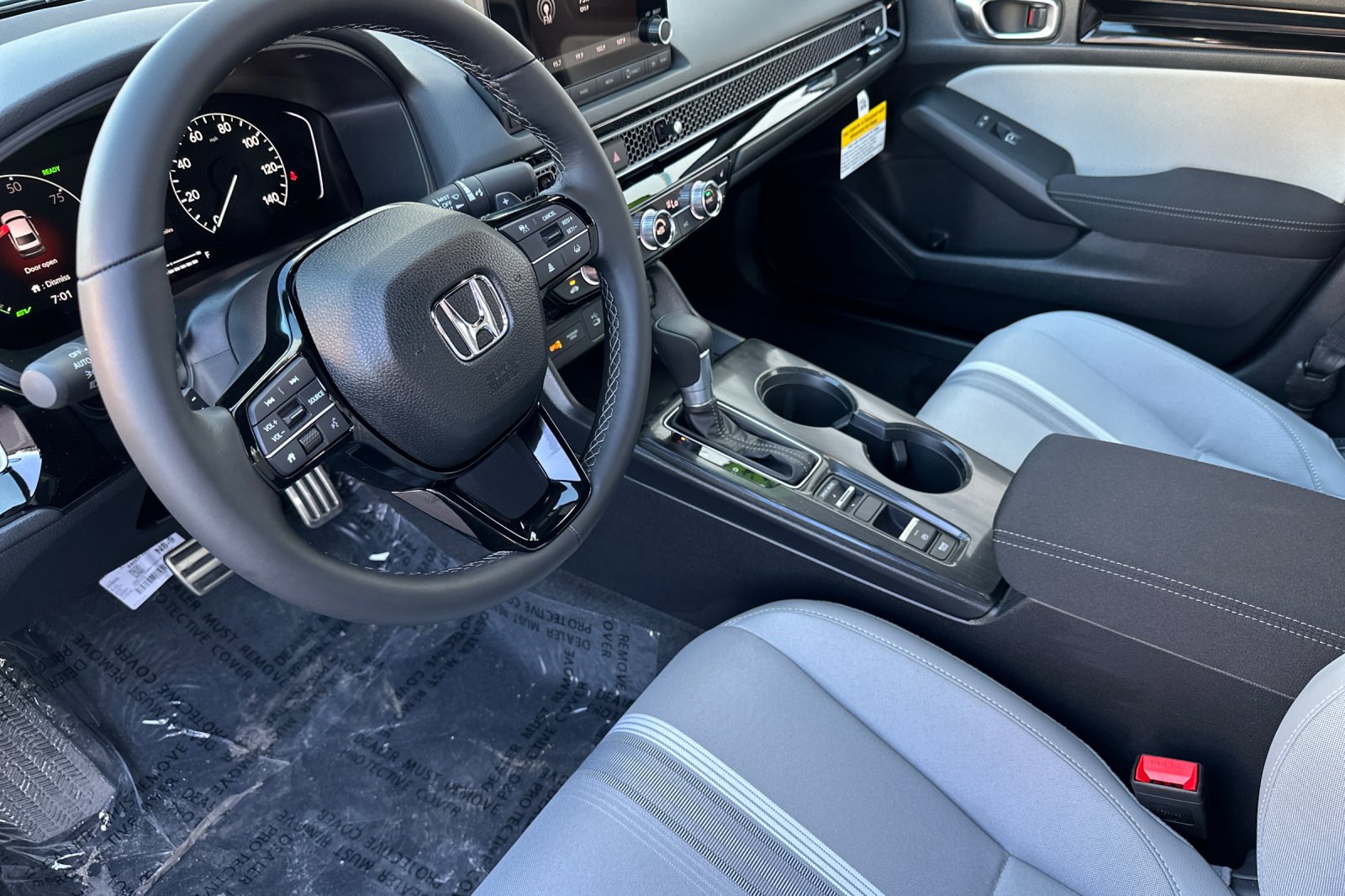 2025 Honda Civic Hybrid Sport photo 2