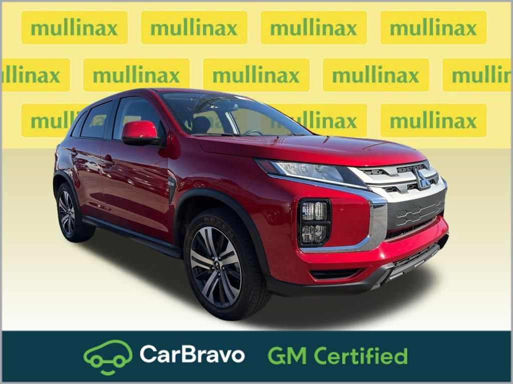 2024 Mitsubishi Outlander Sport ES's photo