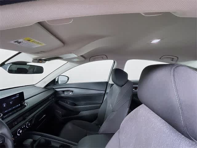 2025 Honda Accord LX photo 10