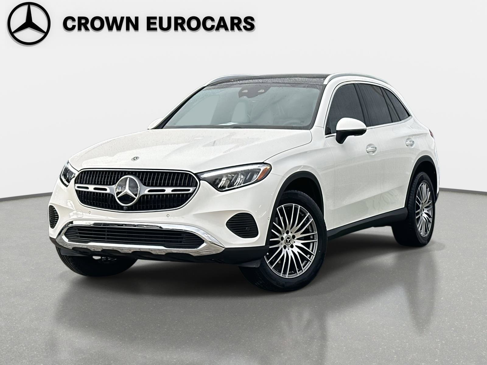 2026 Mercedes-Benz GLC Base's photo