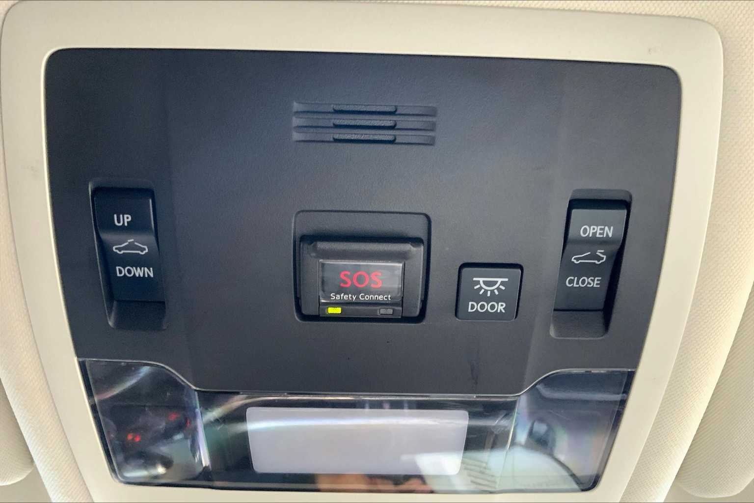 2019 Lexus ES 350 photo 30
