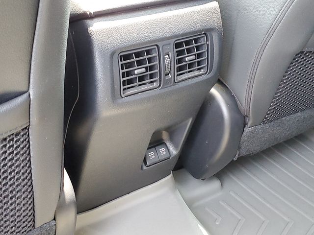 2022 Toyota 4Runner SR5 photo 14