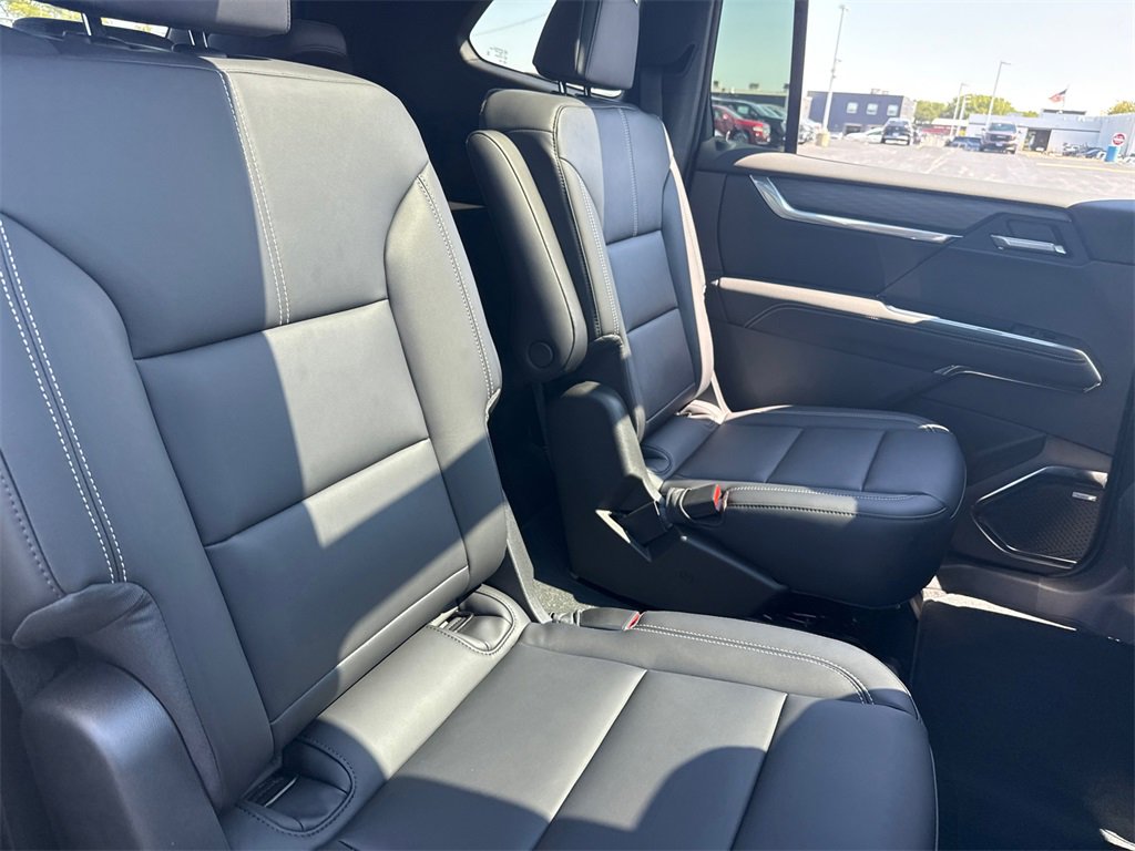 2026 Gmc Acadia Elevation Black Edition photo 35
