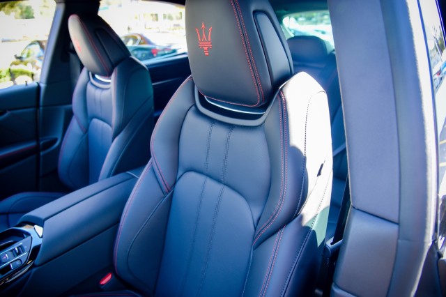 2024 Maserati Levante GT photo 17