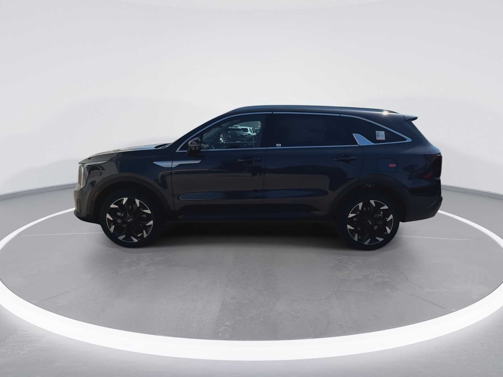 2026 Kia Sorento EX photo 4