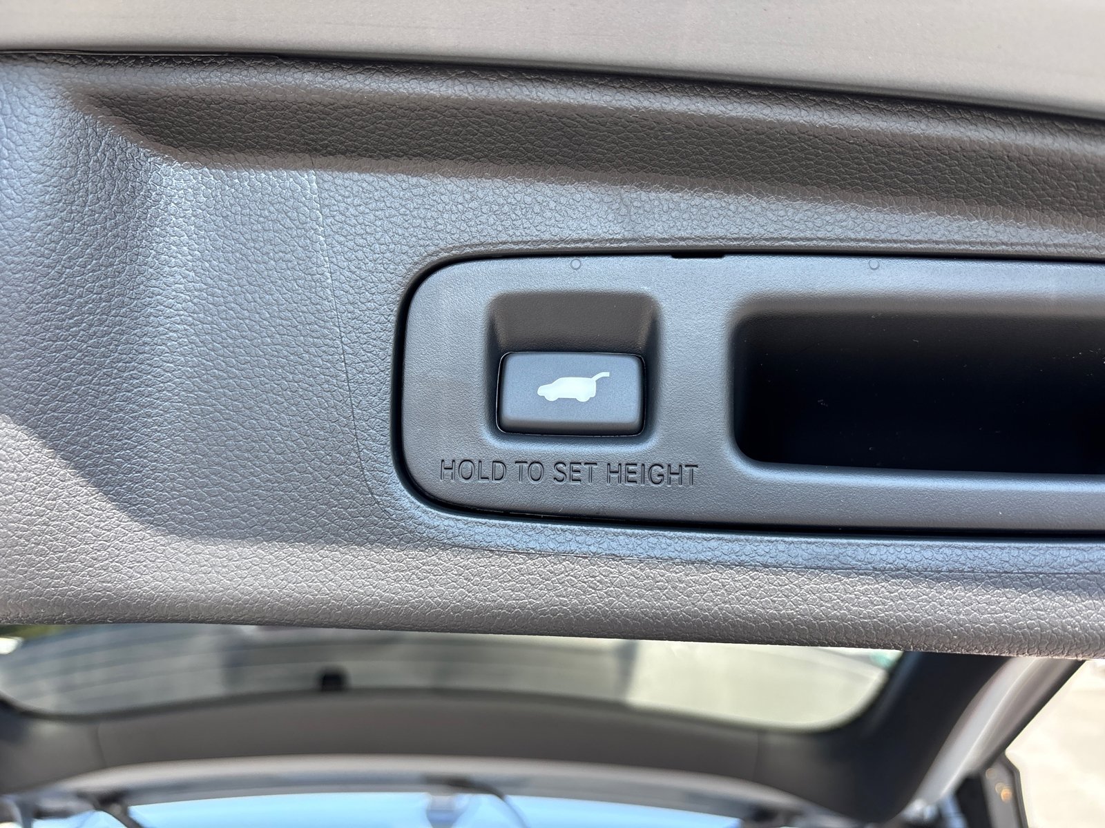 2026 Honda CR-V Hybrid Sport-L photo 9