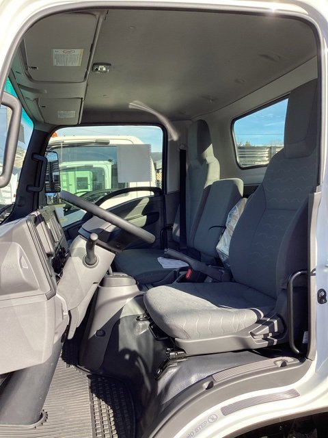 2025 Chevrolet Silverado 4500HD photo 4