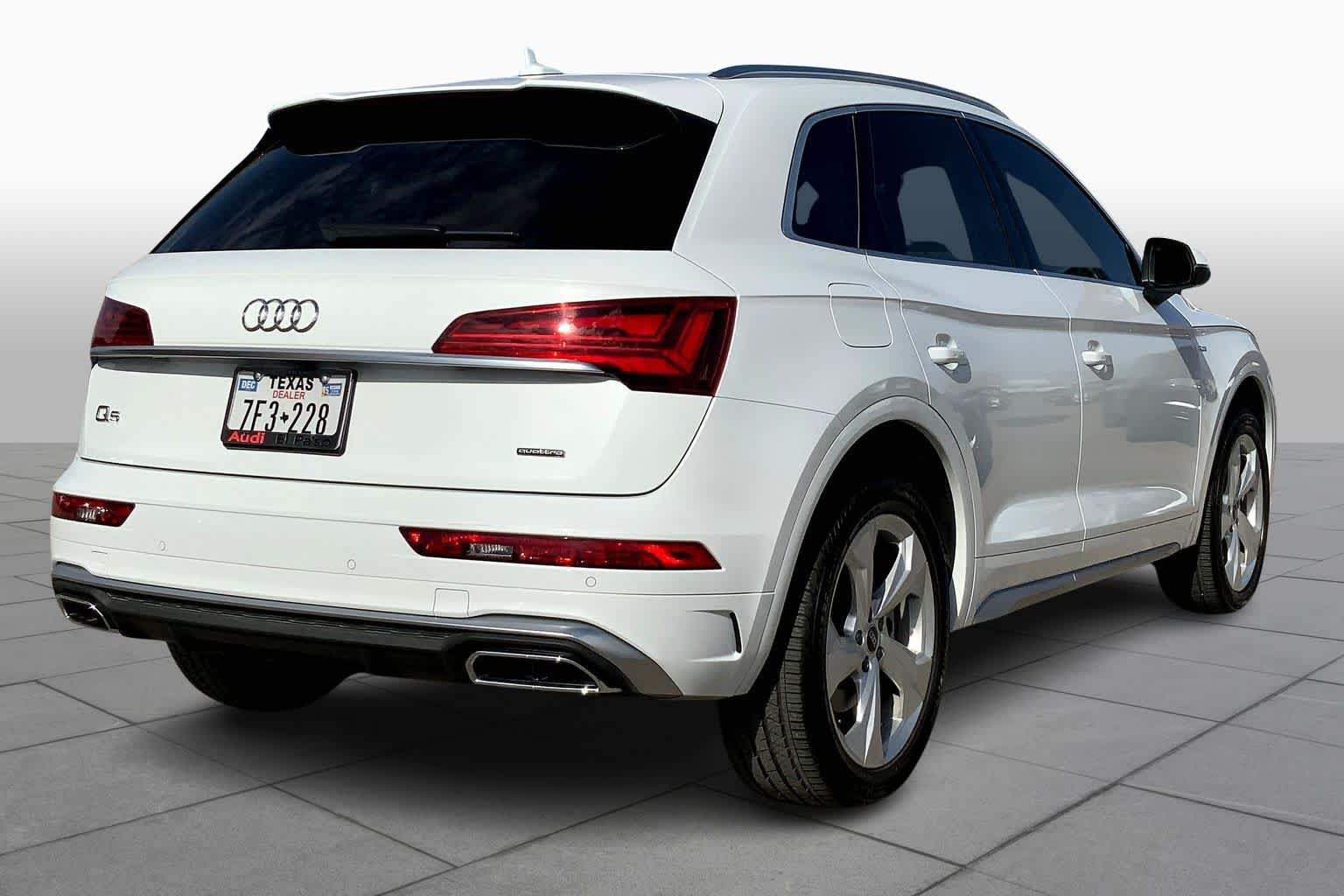 2025 Audi Q5 45 S line Premium Plus photo 4