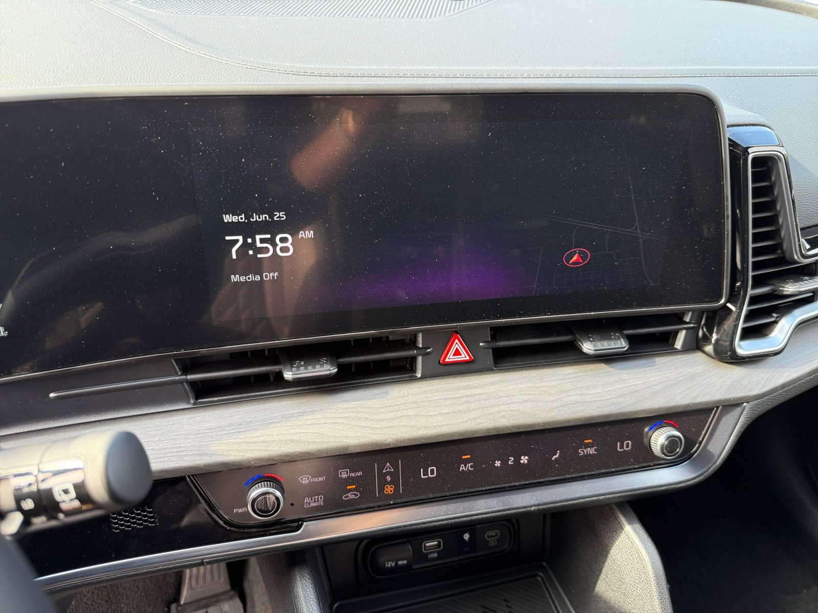 2025 Kia Sportage X-Line photo 12