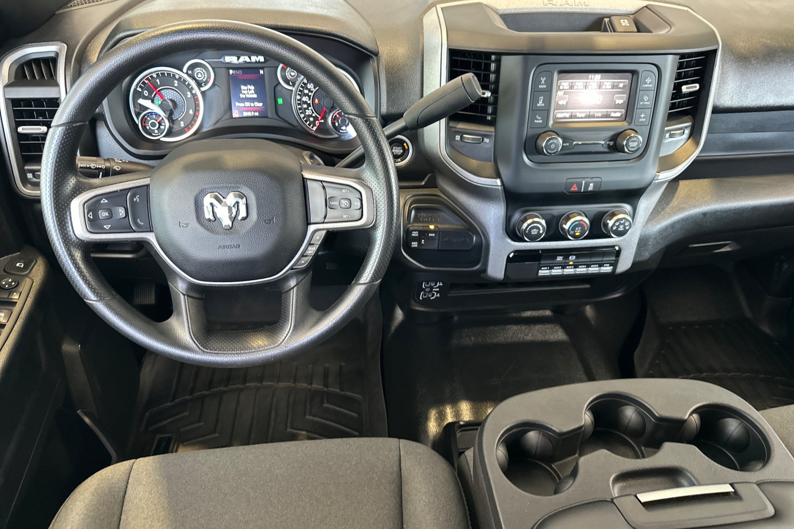 2024 Ram 4500 Tradesman photo 13