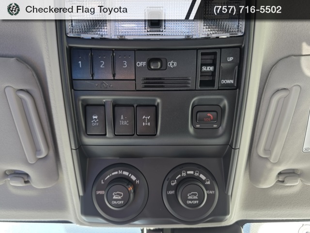 2023 Toyota 4Runner TRD Off-Road Premium photo 23