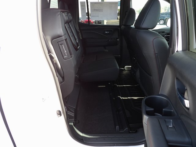 2025 Honda Ridgeline Black Edition photo 42