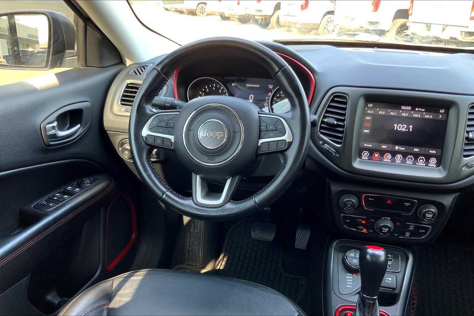 2020 Jeep Compass Trailhawk photo 4