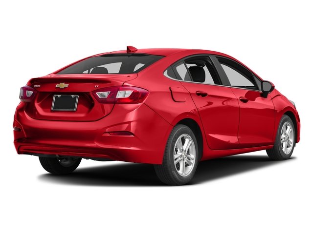 2017 Chevrolet Cruze LT photo 2