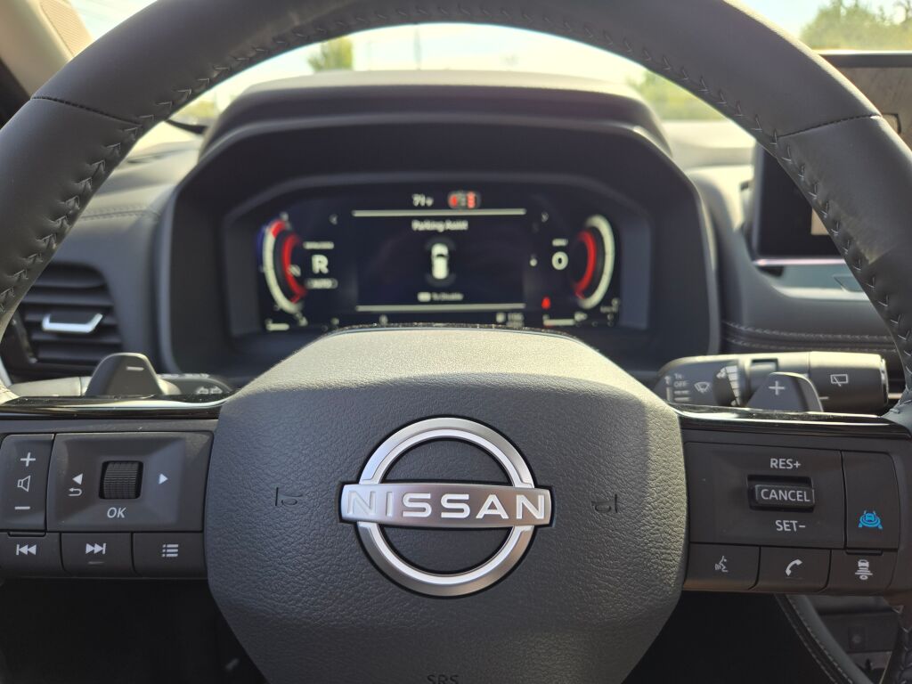 2026 Nissan Rogue Platinum photo 27