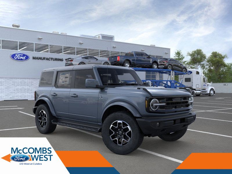 2025 Ford Bronco 4-Door Outer Banks's photo