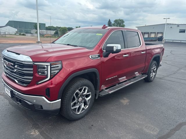 2022 GMC Sierra 1500 SLT's photo
