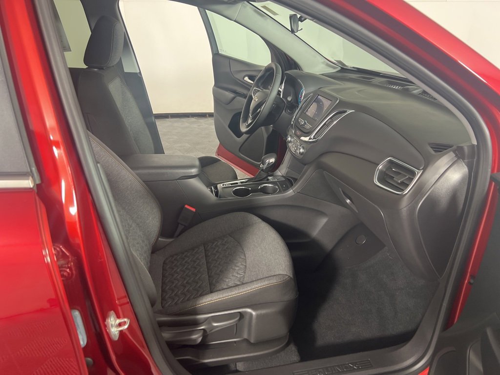2023 Chevrolet Equinox LT photo 19