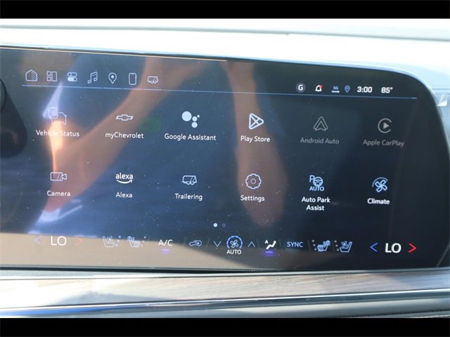 2025 Chevrolet Suburban Premier photo 17
