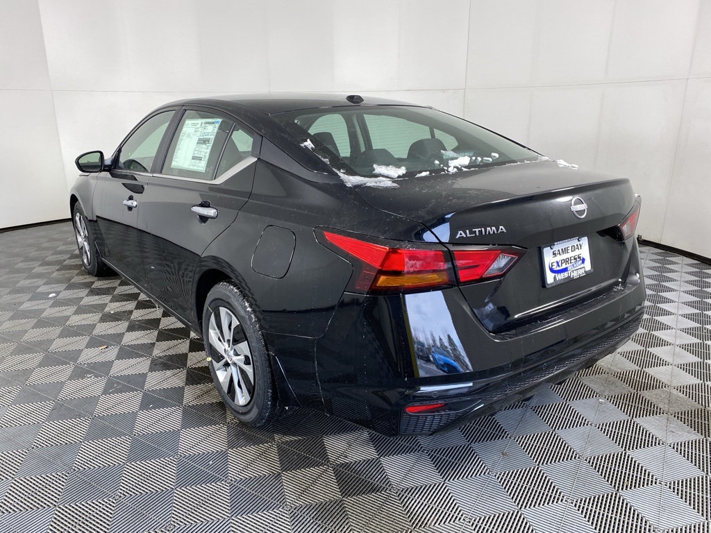 2025 Nissan Altima 2.5 S photo 3