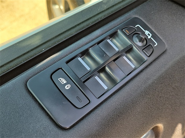 2019 Land Rover Discovery Sport HSE photo 19