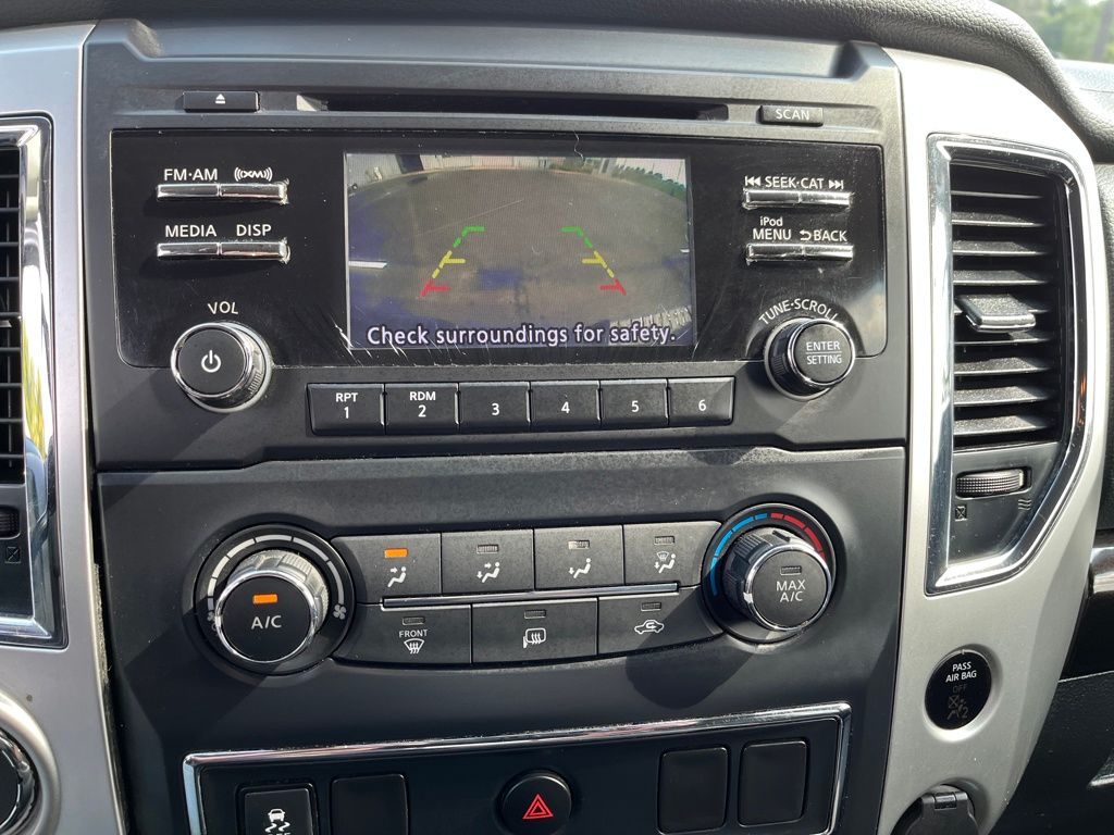 2018 Nissan Titan S photo 19
