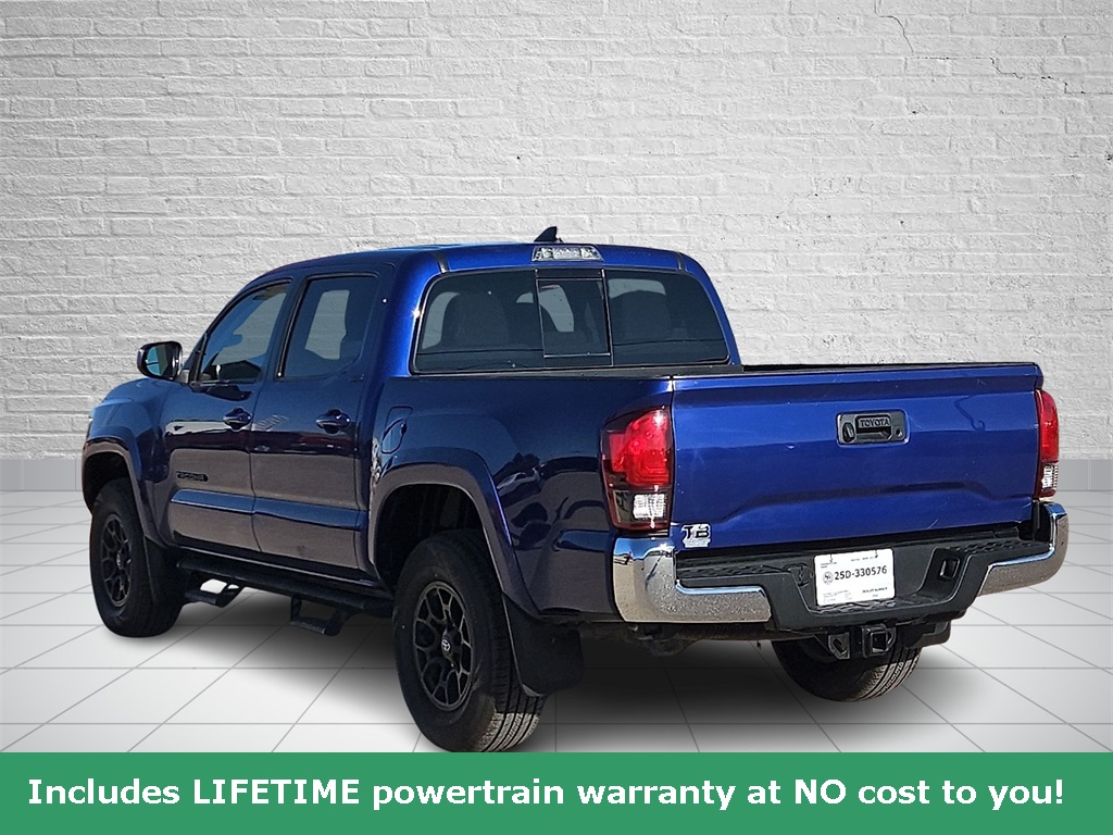 2022 Toyota Tacoma SR5 photo 3