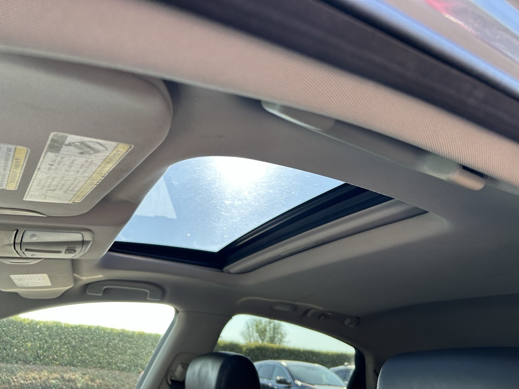 2013 Infiniti FX37 Base photo 21