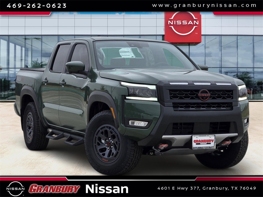 2026 Nissan Frontier PRO-4X's photo