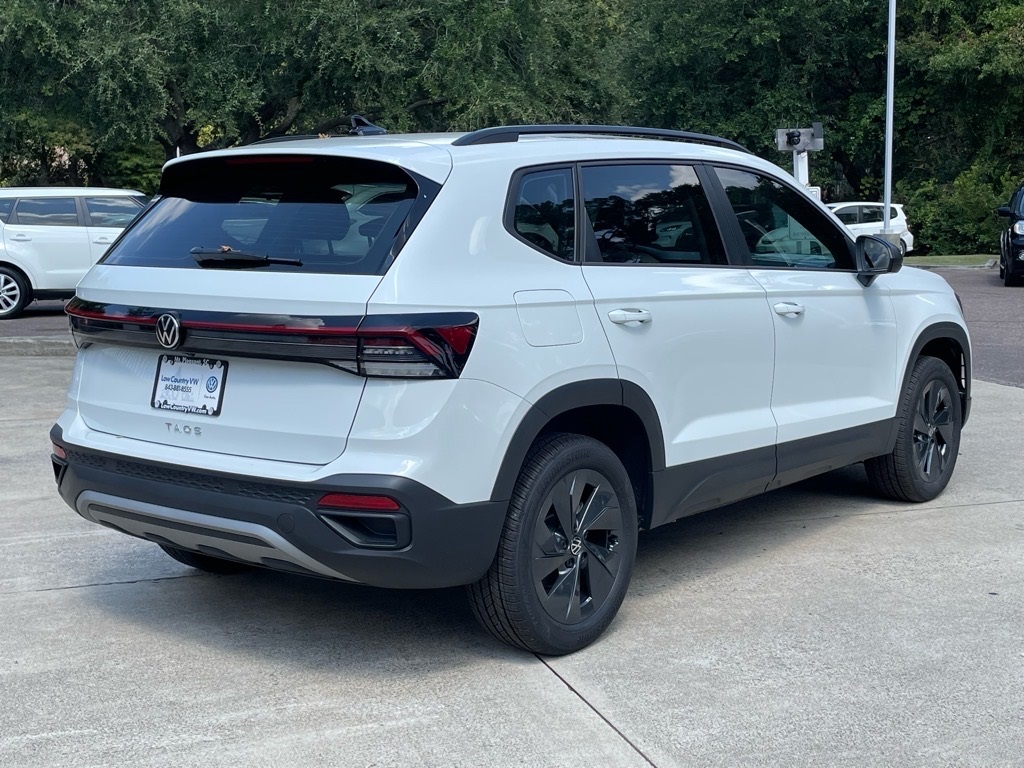 2025 Volkswagen Taos S photo 2