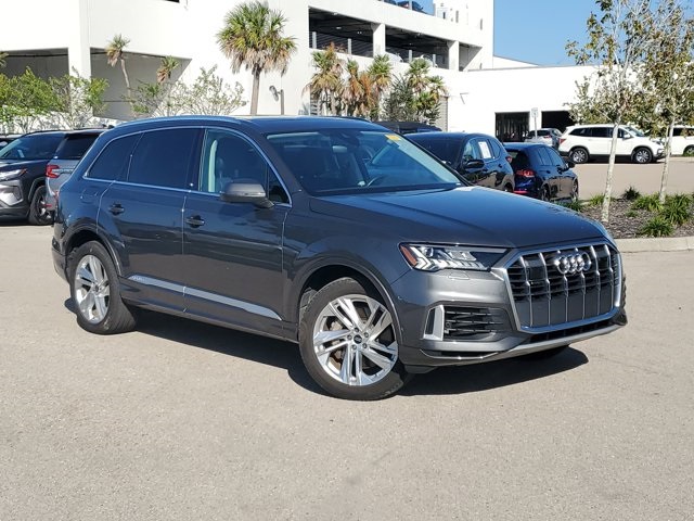 2024 Audi Q7 Premium Plus's photo