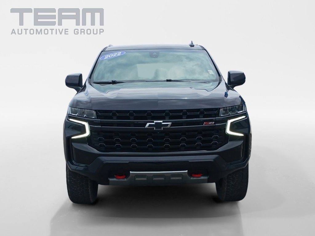 2022 Chevrolet Suburban Z71 photo 2