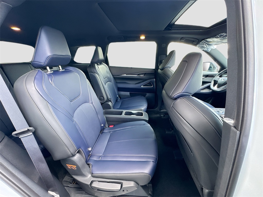 2026 Infiniti QX60 AWD photo 31