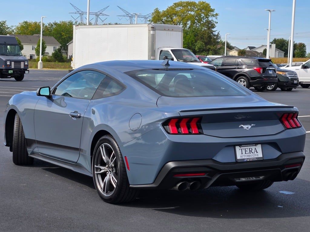 2024 Ford Mustang EcoBoost Premium photo 11