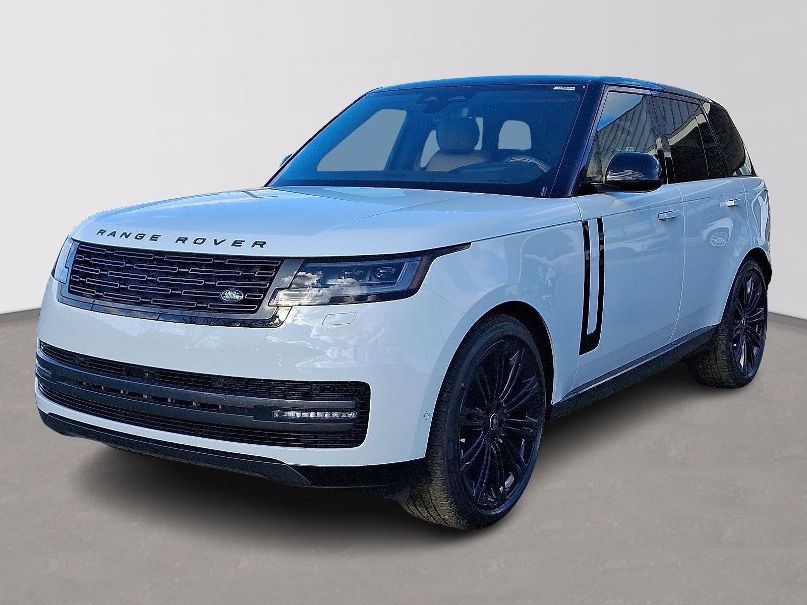 2025 Land Rover Range Rover SE's photo