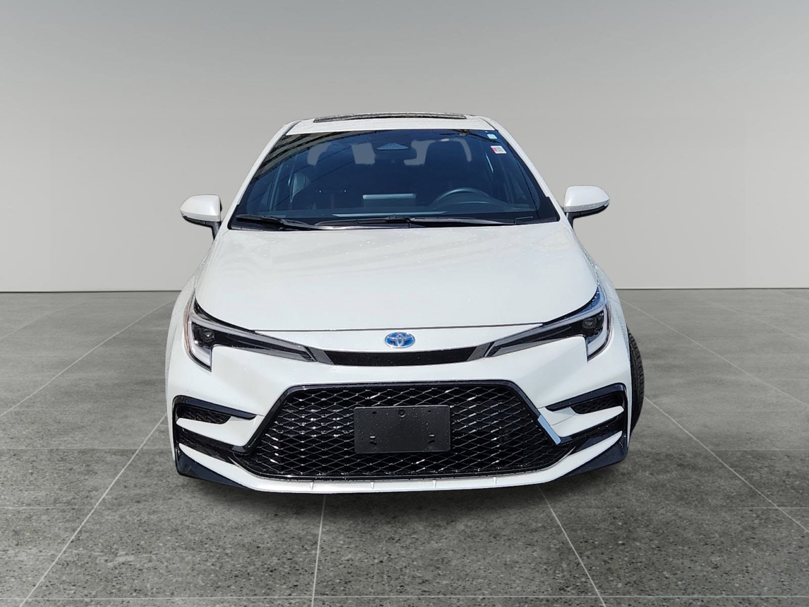2024 Toyota Corolla Hybrid SE photo 2