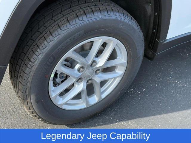 2025 Jeep Grand Cherokee Laredo X photo 4