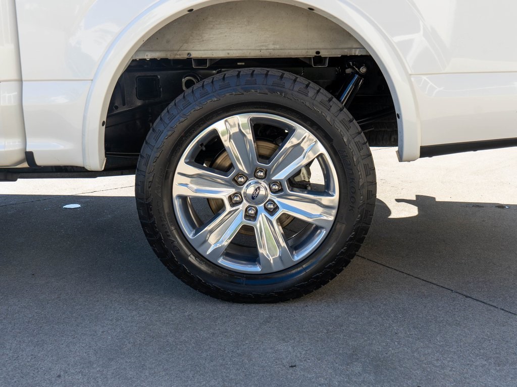 2018 Ford F-150 Platinum photo 31