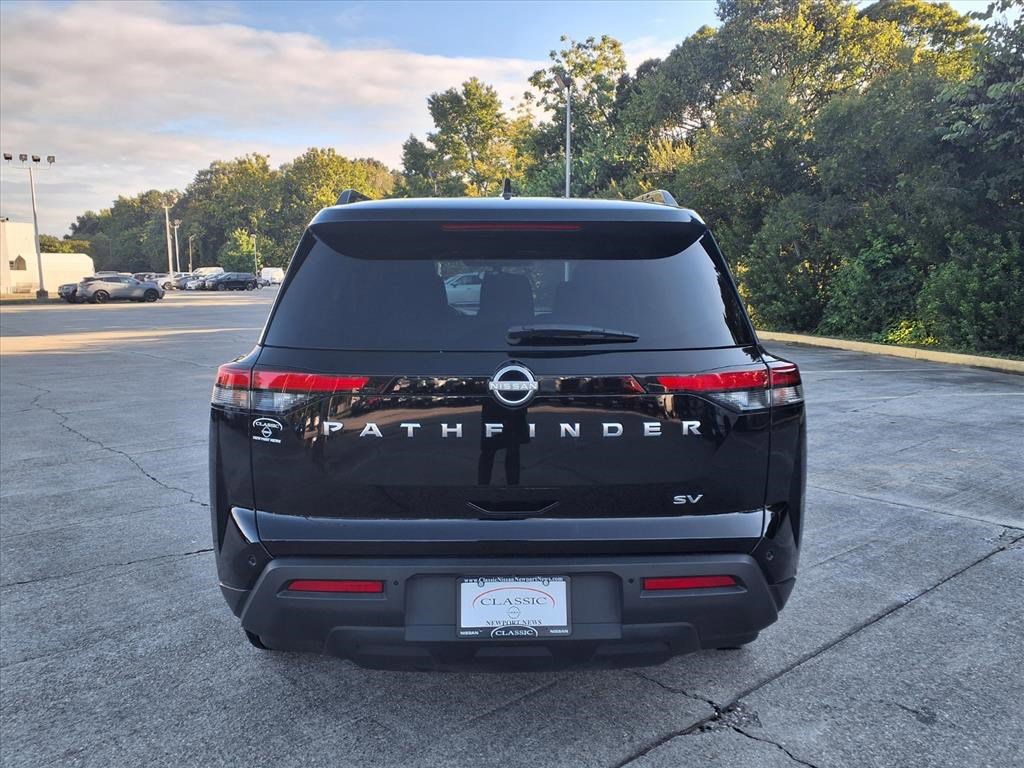 2024 Nissan Pathfinder SV photo 6