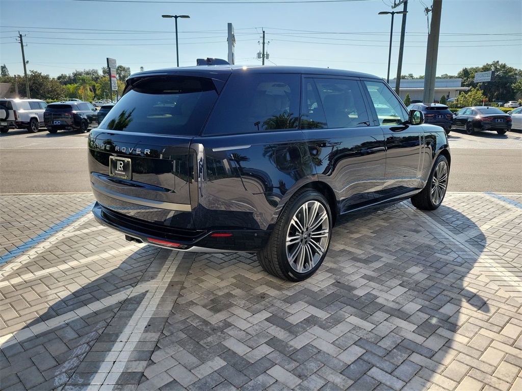 2025 Land Rover Range Rover Autobiography photo 5