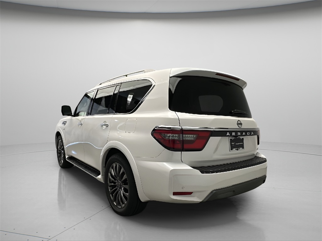 2022 Nissan Armada Platinum photo 2
