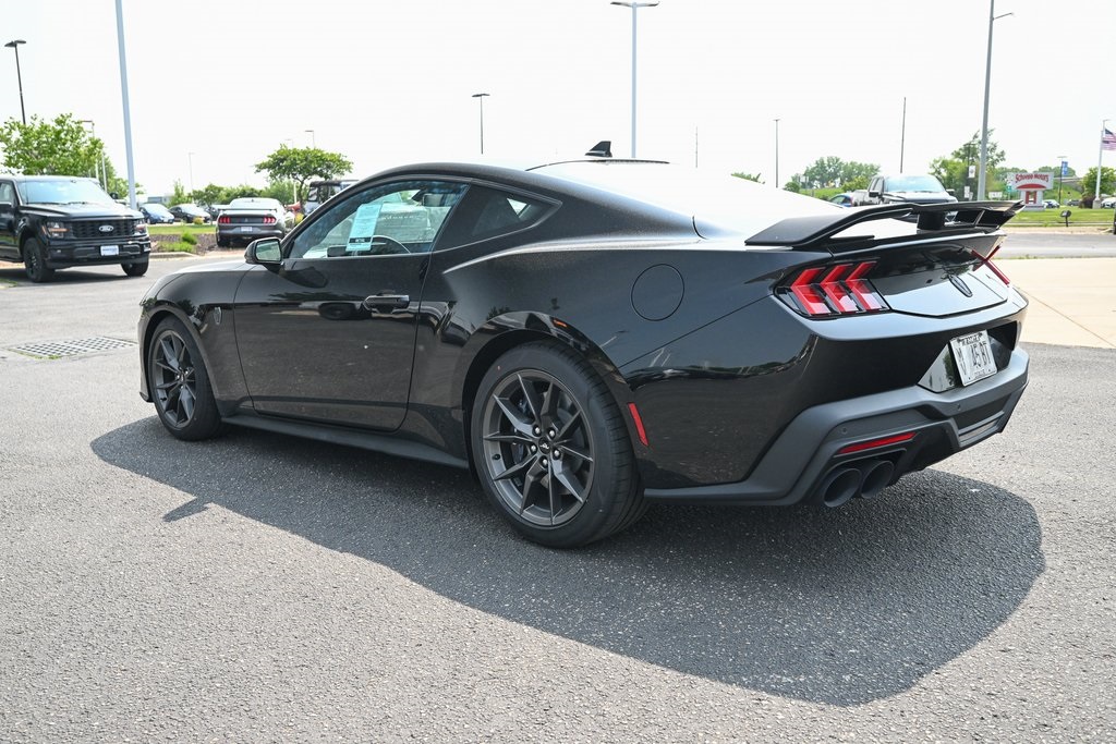 2025 Ford Mustang Dark Horse photo 6