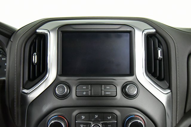 2022 Chevrolet Silverado 1500 LTZ photo 3