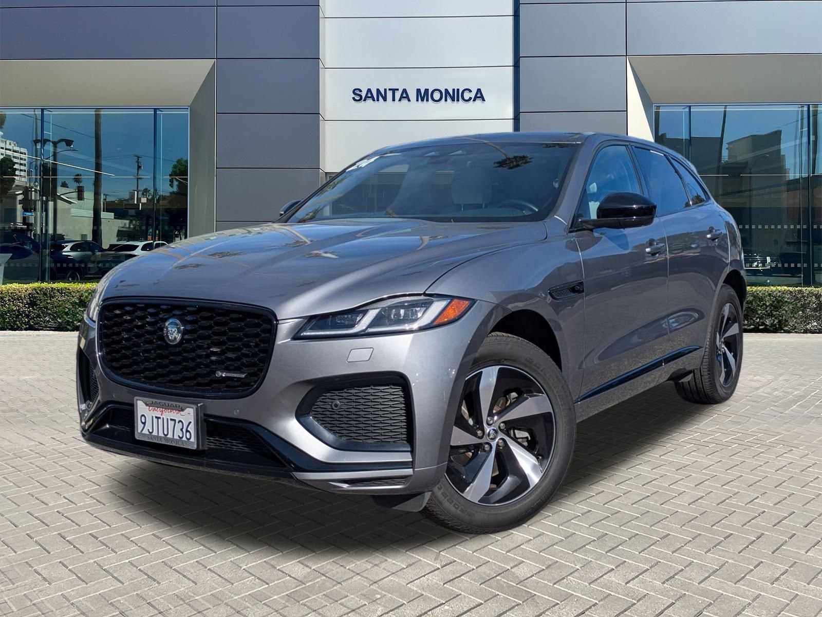 2024 Jaguar F-PACE R-Dynamic S