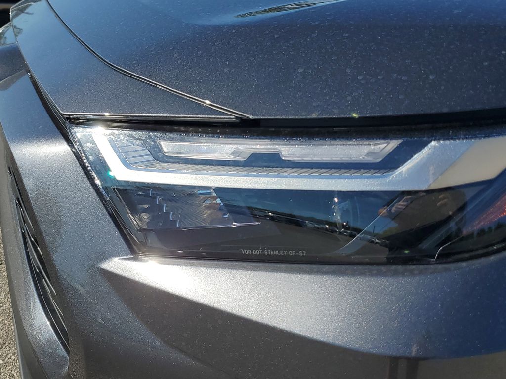 2025 Toyota RAV4 Hybrid XLE photo 10