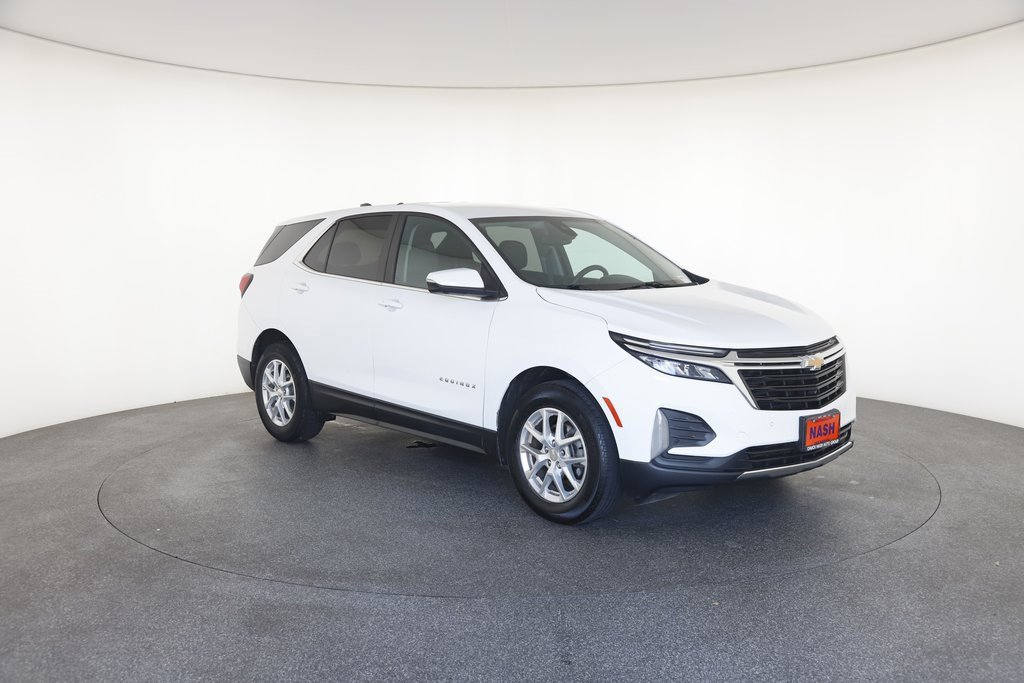 2022 Chevrolet Equinox LT's photo