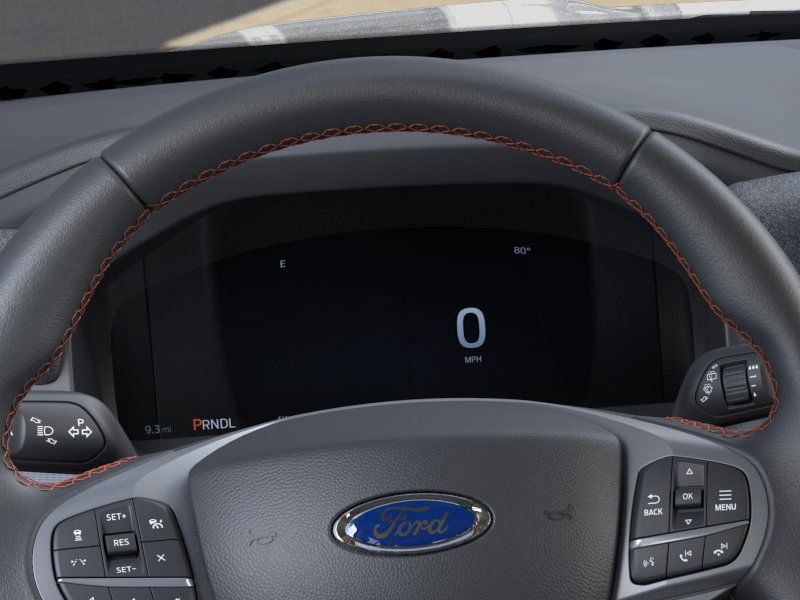 2025 Ford Explorer photo 9
