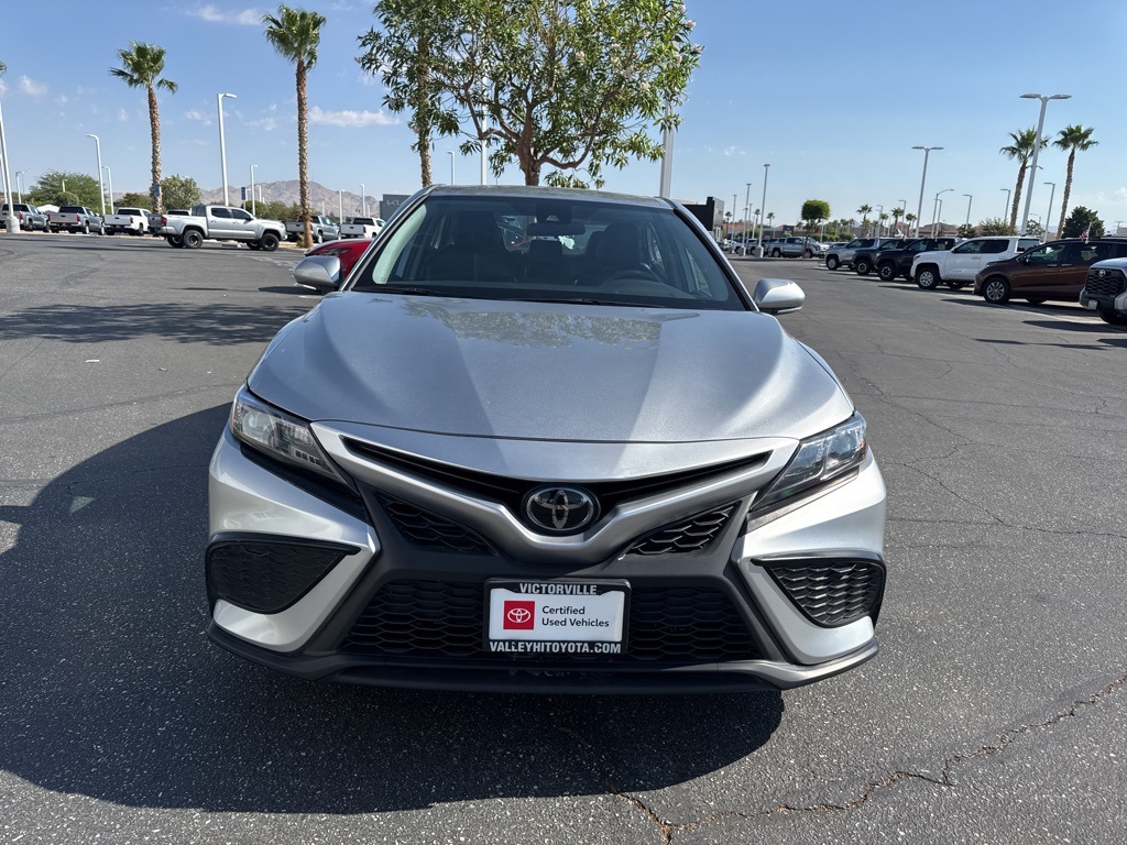 2024 Toyota Camry SE photo 3