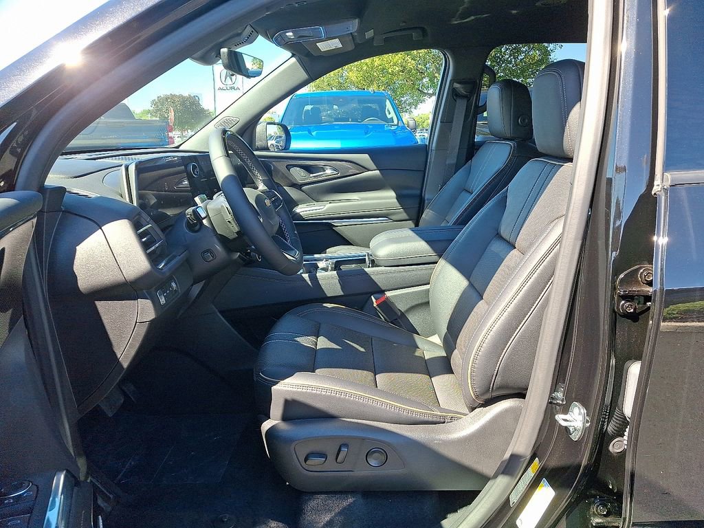 2025 Chevrolet Traverse High Country photo 5
