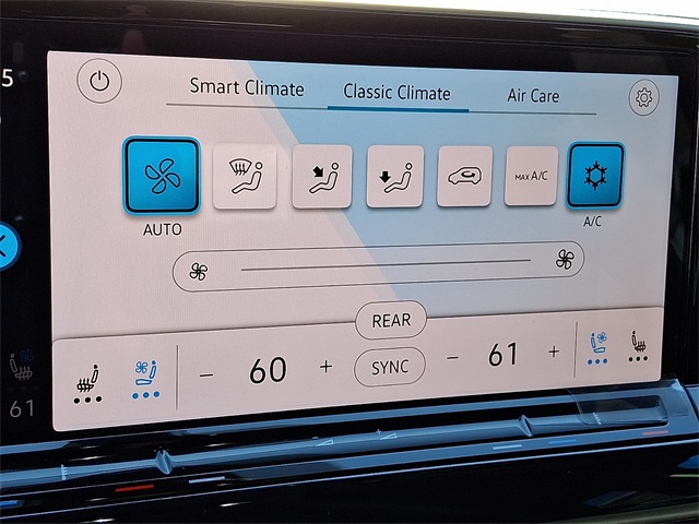2025 Volkswagen Atlas SE Technology photo 13
